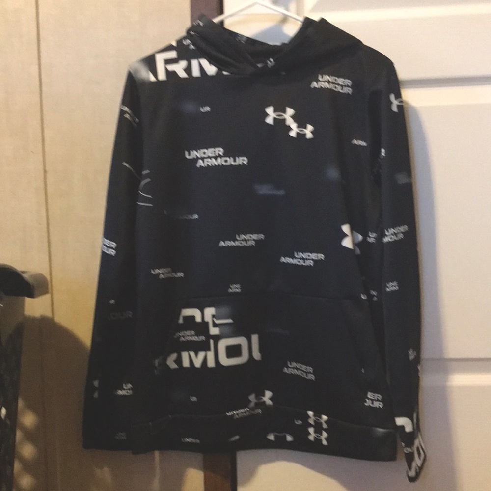 These are all under Armour sweatshirts in good condition. These three are a set.